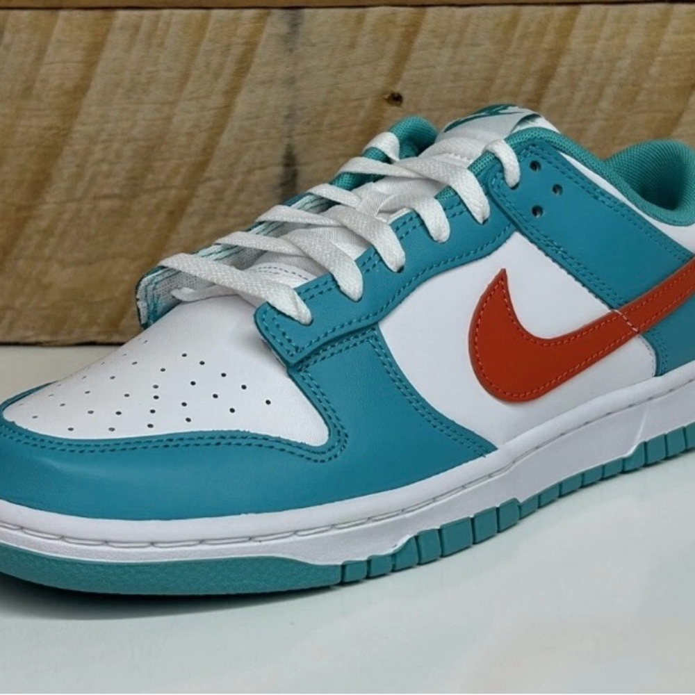 Nike Dunk Low Retro Miami Dolphins Blue Orange Dusty Cactus DV0833-102- Mens 8.5 - Picture 3 of 7